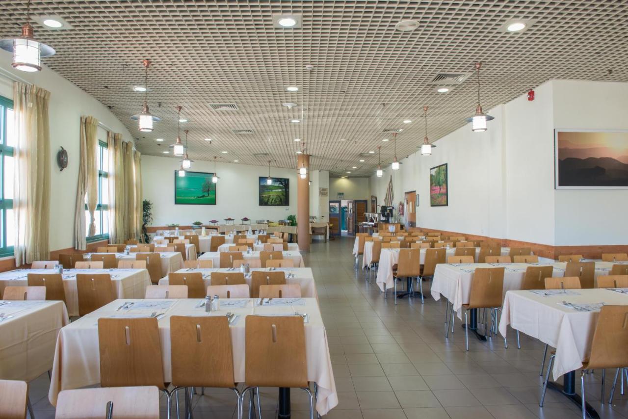 Hi - Pkiin Hostel Buqei'a ภายนอก รูปภาพ